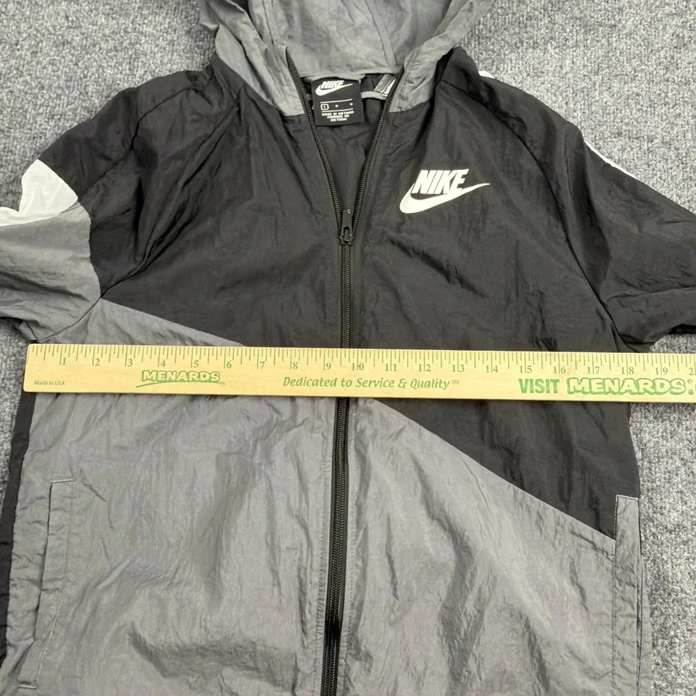 Nike Core Amplifier Jacket Youth Sz L Gray Black Logo Nylon‎ Zip Up BV3646-010